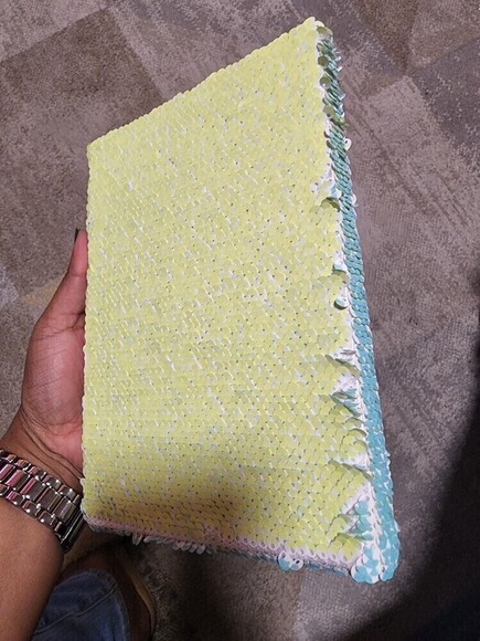 STYLE.LAB Magic Sequin Narwhal/One of a Kind Reveal Journal - Picture 4 of 12